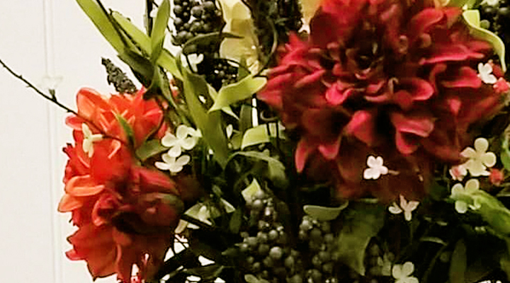 Peonie Autumn Arrangement